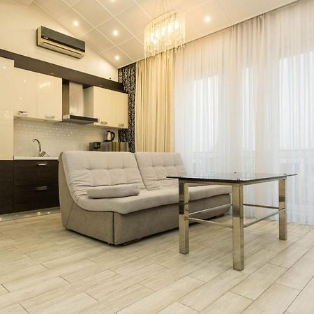 Penthouse On Strada Ismail 58/1 Lägenhet Chişinau Exteriör bild