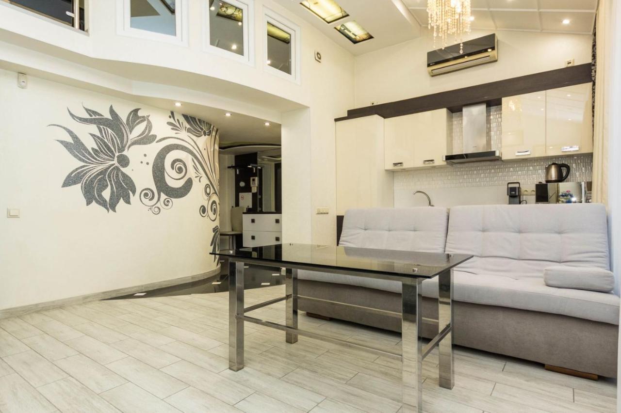 Penthouse On Strada Ismail 58/1 Lägenhet Chişinau Exteriör bild