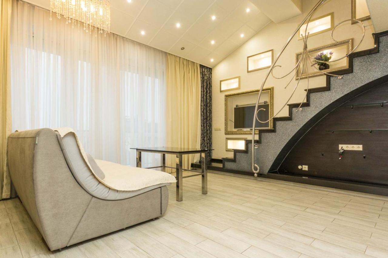 Penthouse On Strada Ismail 58/1 Lägenhet Chişinau Exteriör bild